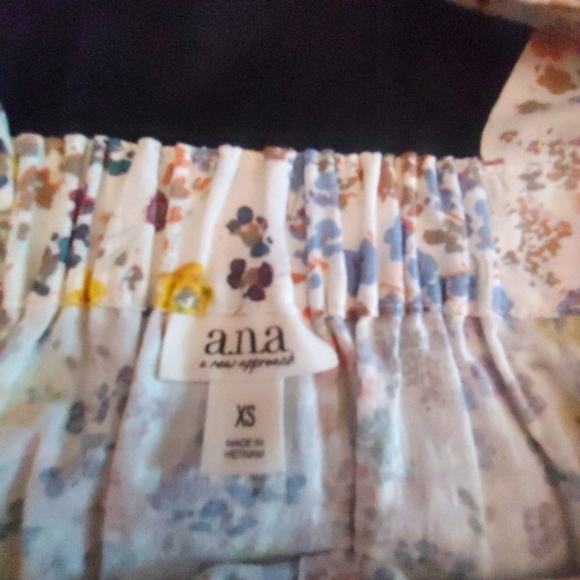 Women's a.n.a. Floral Top Bow Tie Straps Size XS Retro 70's looking - Picture 5 of 7